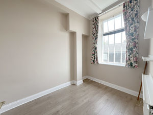 Photo 6- click for photo gallery